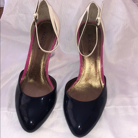 Kenneth Cole Reaction Shoes - Kenneth Cole Reaction Size 7 Kitten Heels